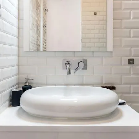 Guestready - Contemporary Apt In Central Lissabon